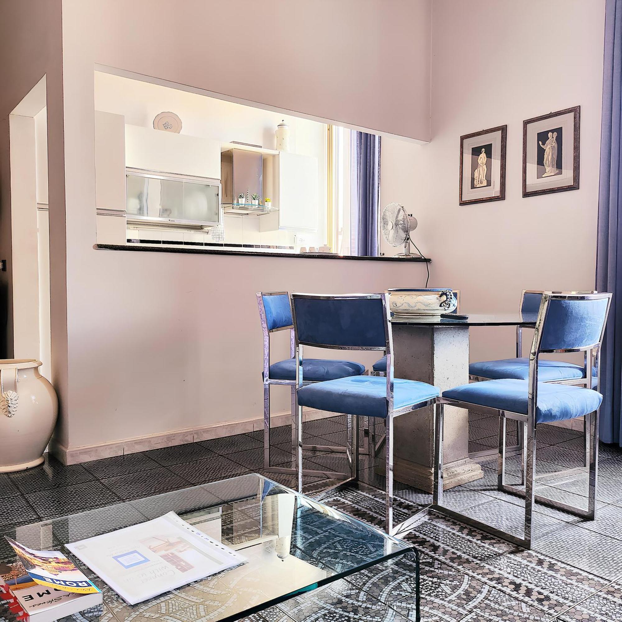 Vatican Stairs Apartment Рим Екстериор снимка